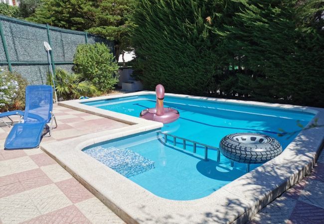 Apartamento en Rosas / Roses - 1233 VILA NEUS con piscina